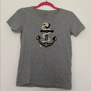 j. crew woman’s gray short sleeve